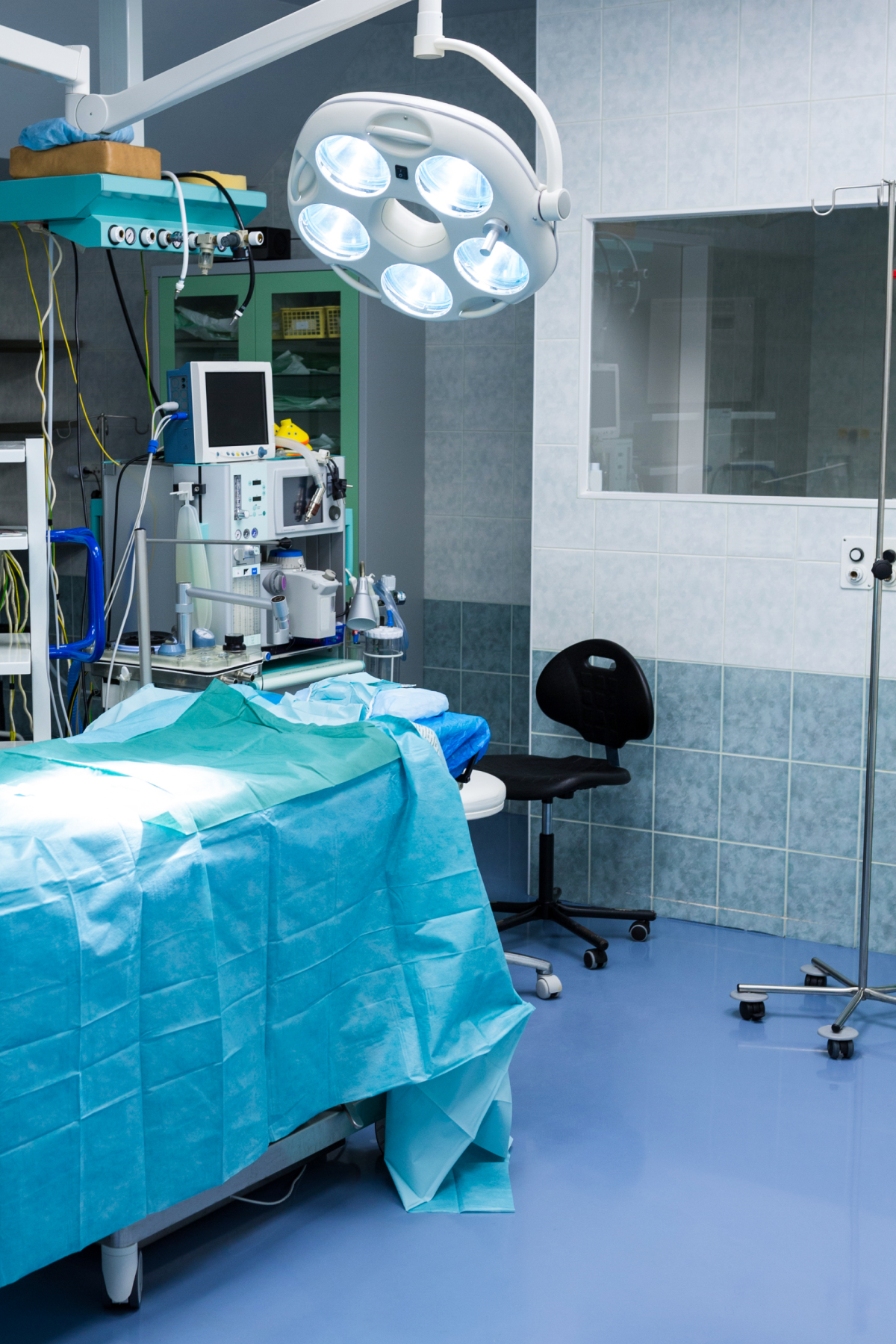 RapidAid: Hospitals, ambulances and pharmacies on one grid